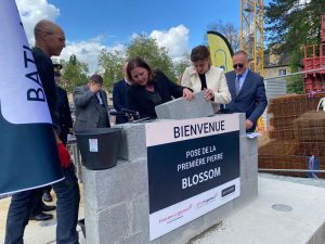 Pierre posée Ministre de la Ville Rennes