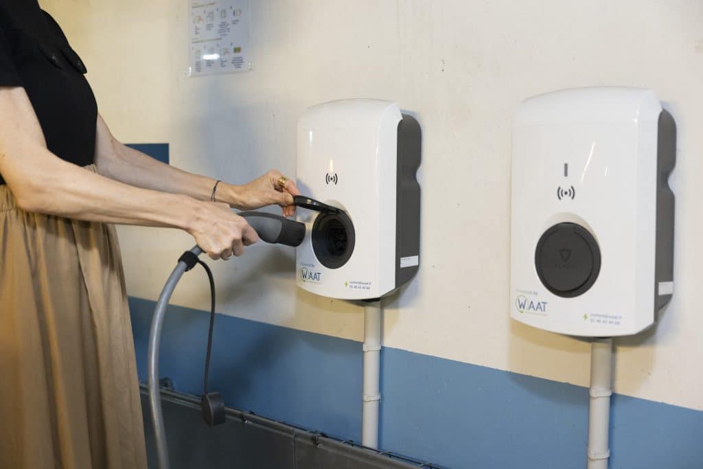 Foncière Logement équipe l’ensemble de ses résidences en Infrastructures et Recharge pour Véhicules Électriques (IRVE).